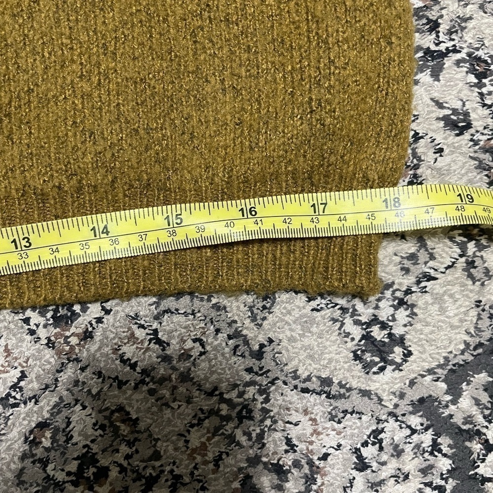 Zara sweater - Picture 7 of 9